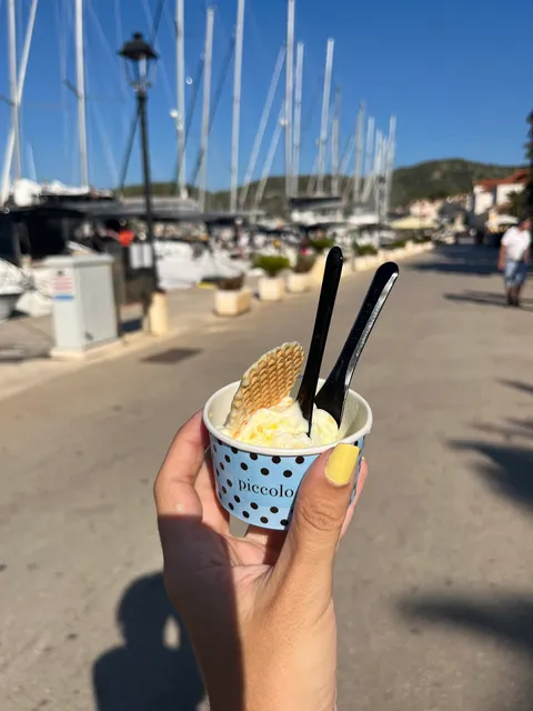 aROMA gelato experience Boutique Vis