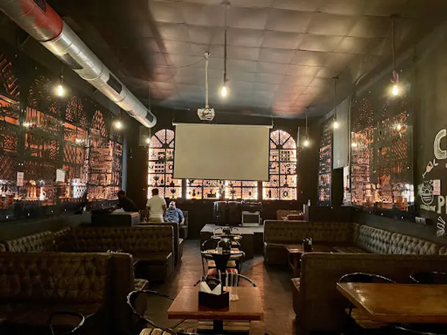 71 TALES - BAR & CAFE