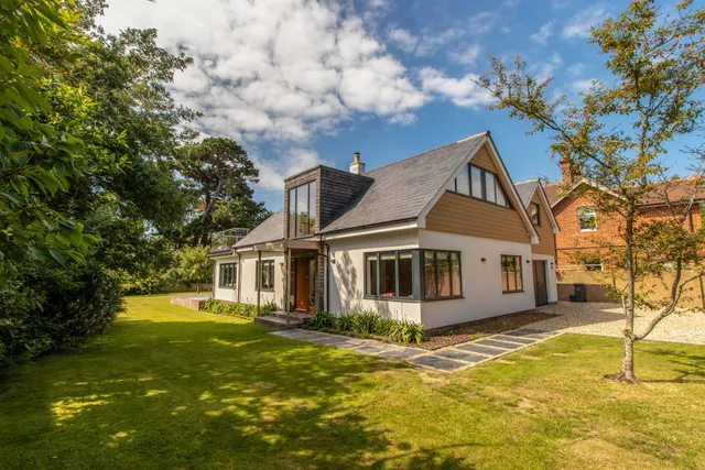 Wight Coast Holidays