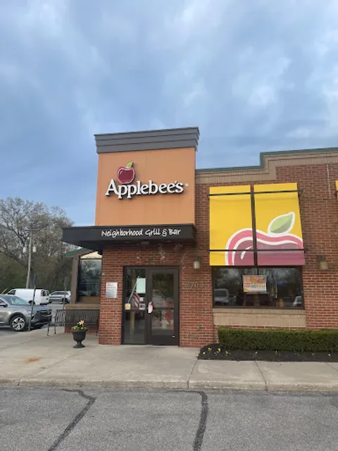Applebee's Grill + Bar