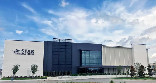 Star Cinema Grill