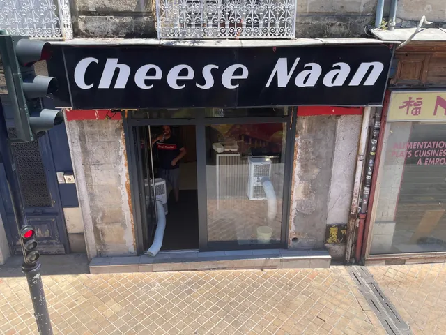 Cheese Naan