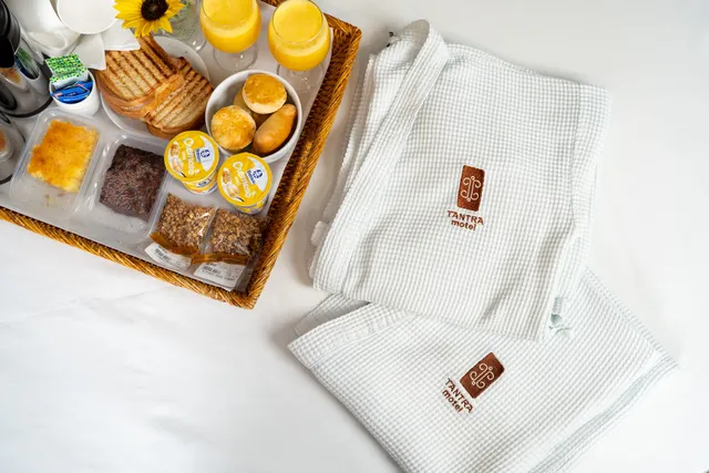 Tantra Motel Hotel - Toledo PR