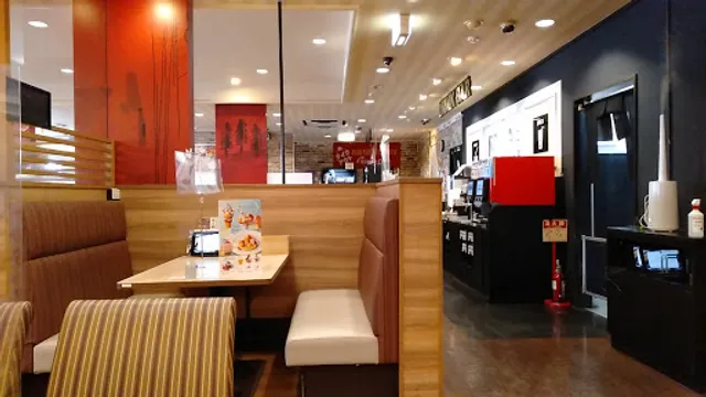 ガスト 藤枝青木店