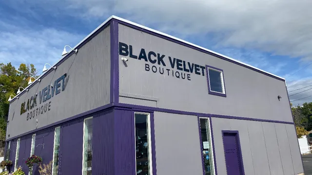 Black Velvet Boutique