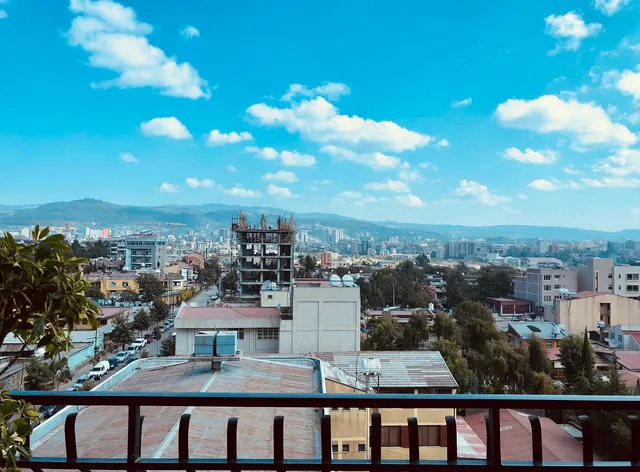 Impress Building l Bole Medhanialem l ኢምፕረስ ህንፃ l ቦሌ መድሃኒአለም