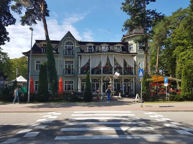 X.O Beach Lounge & Club