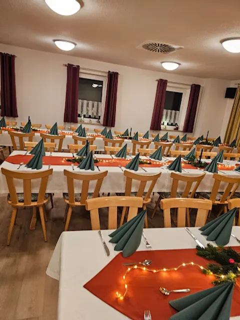 Gasthof zum grünen Baum Bechhofen (neben Sitzmann)