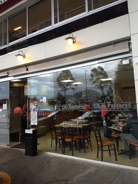 Tacos Los Pastores Esmeralda