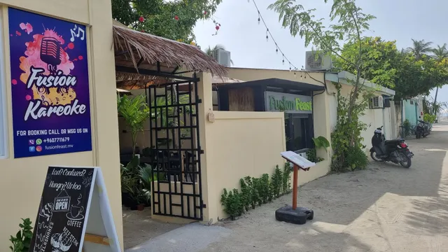 Fusion Feast Restaurant