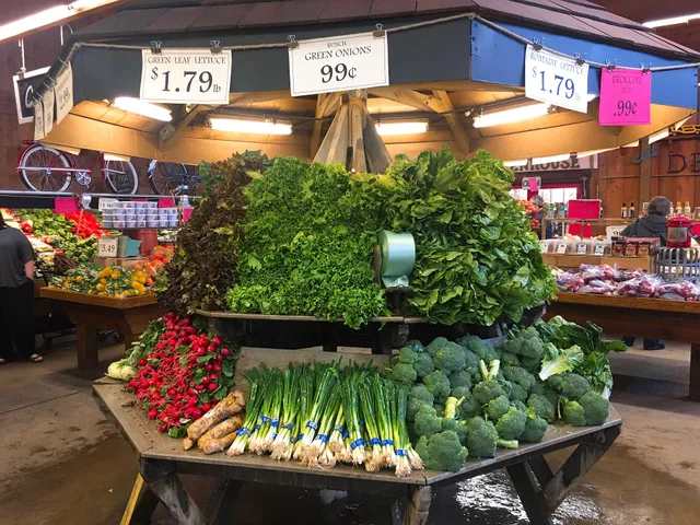 Green Farms Country Market