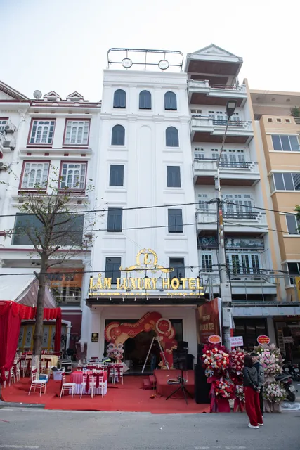 Lâm Luxury Hotel
