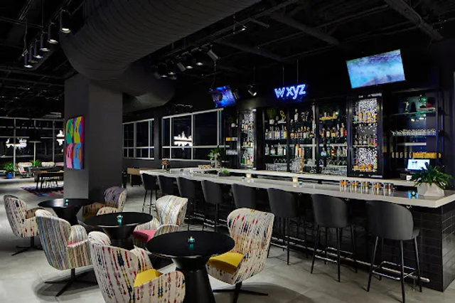 W XYZ Bar @Aloft Chattanooga Hamilton Place