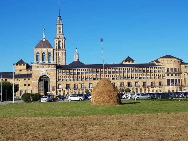 Casa Lantoxana – Amplio piso 3 Hab, 2 Baños, zona tranquila