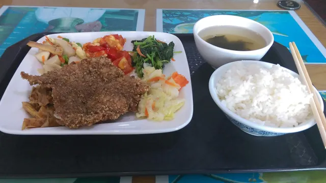 名芳珍饌小館