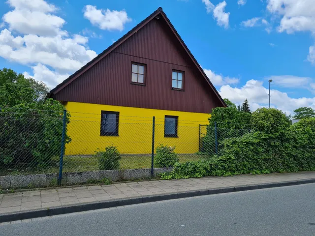 Yellow House