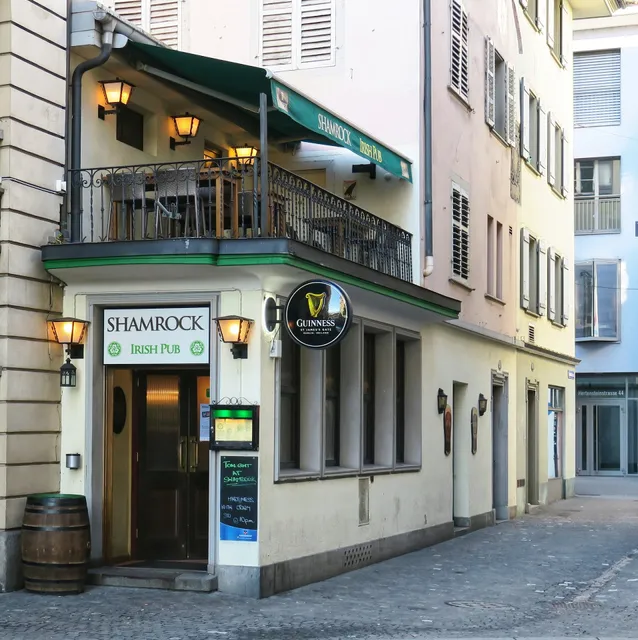 Shamrock Irish Pub