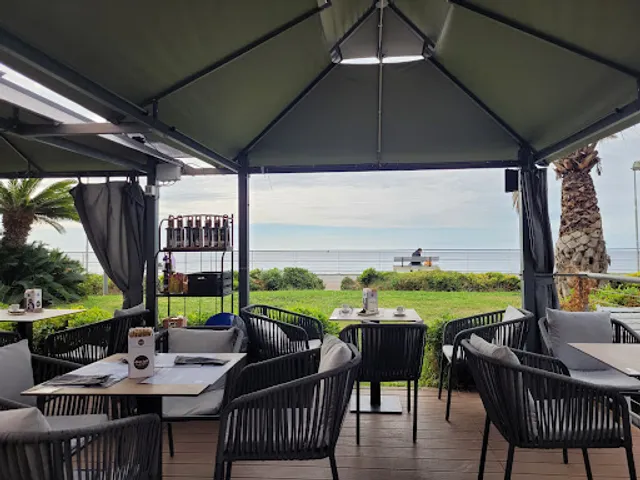 Street XX Bar & Ristorante