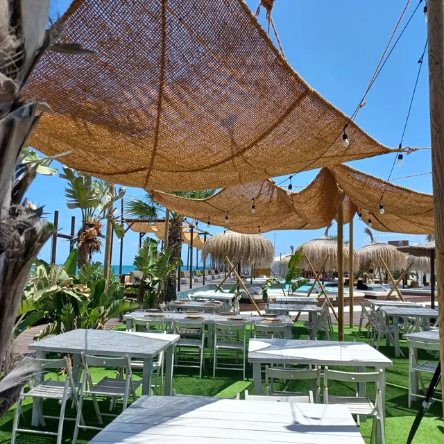 NUDO BEACH CLUB CASTELLÓN