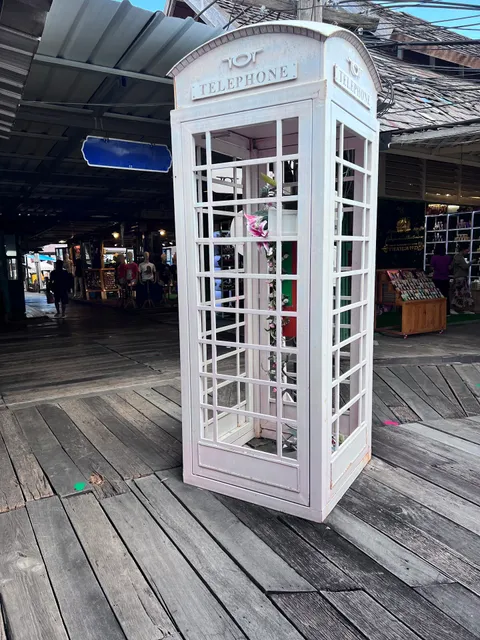Pattaya Floating Market Pier 1