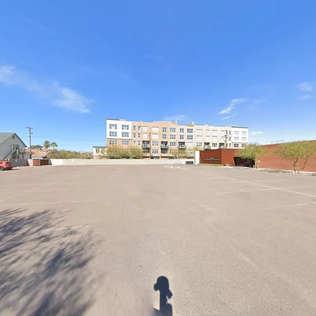 Golden Oak Barbecue & Taproom