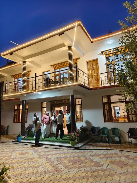 The Khawa Karpo Tabo