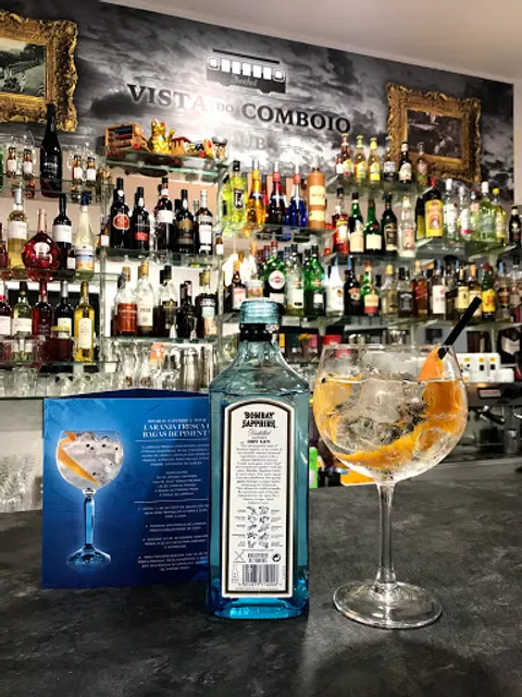 Vista Do Comboio café & bar