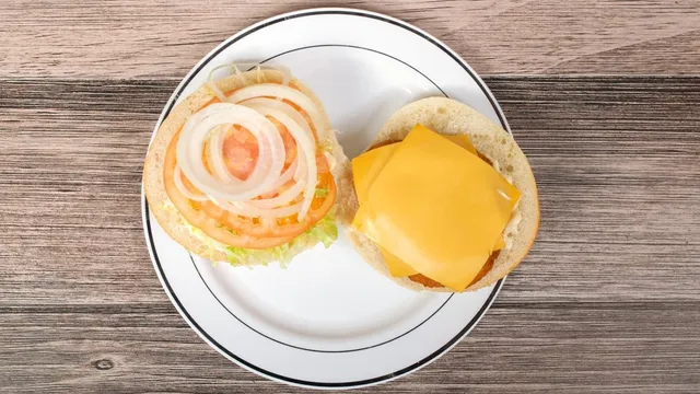 Mikes Deli and Grocery