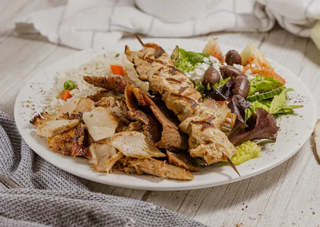 Mezza Lebanese Kitchen (Cole Harbour)