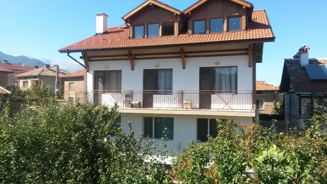 Guest House "Garbev"