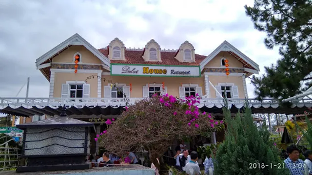 Nhà Hàng Đà Lạt House