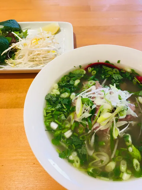 PHỞ VIỆT