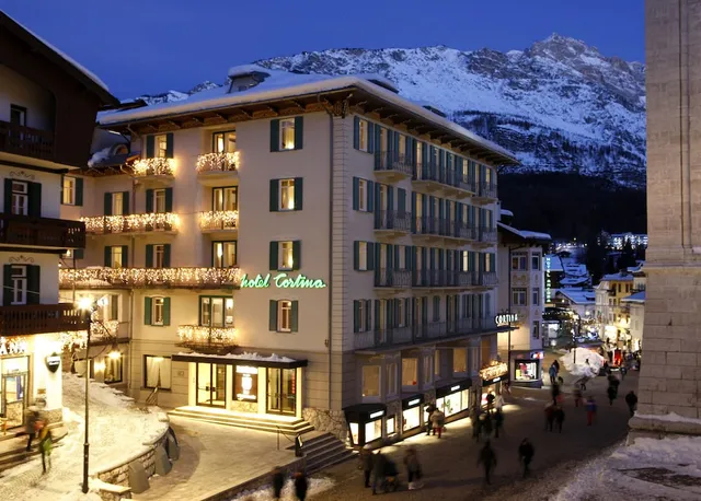 Hotel Cortina