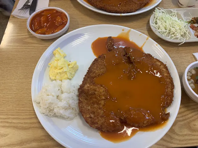 Sagwanamu Tonkatsu