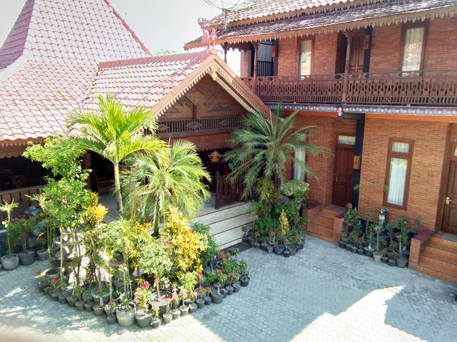 Grand Djoglo Kalitidu Hotel