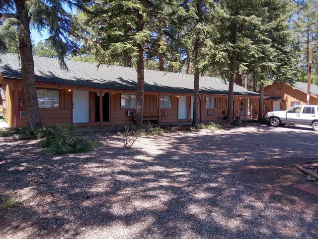 The Pinetop Lodge Motel