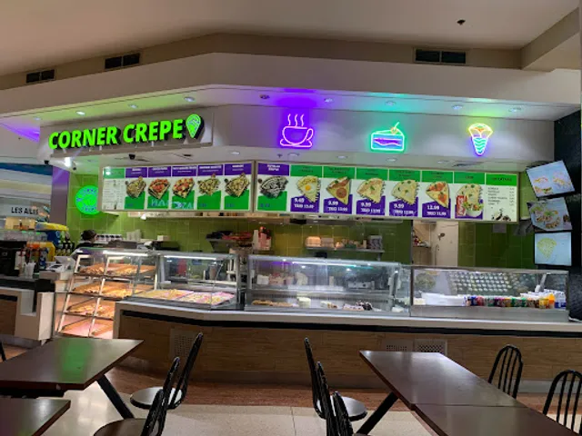 Café Corner Crepe