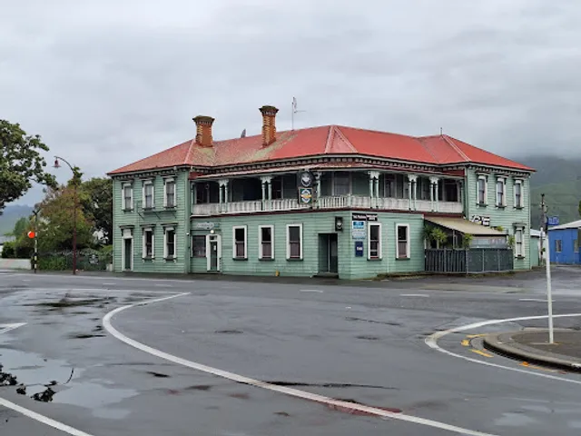 Paeroa Hotel