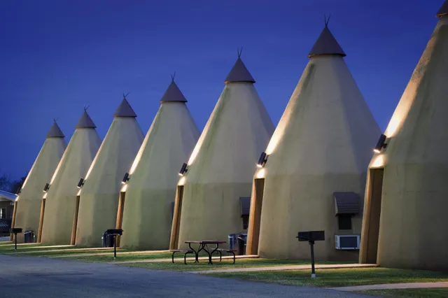 Teepee Motel & RV Park