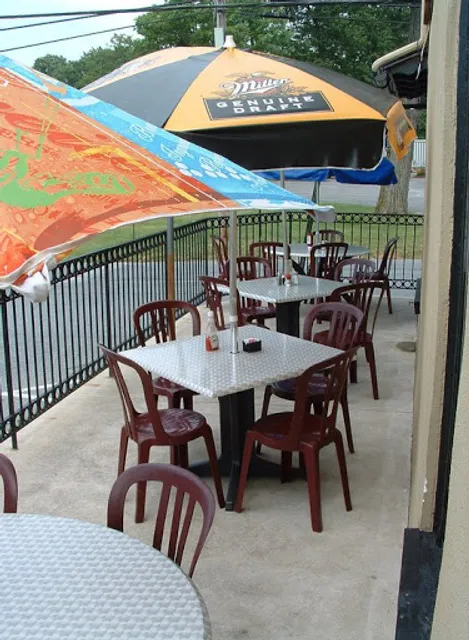 P.J. Whelihan's Pub + Restaurant - Walbert