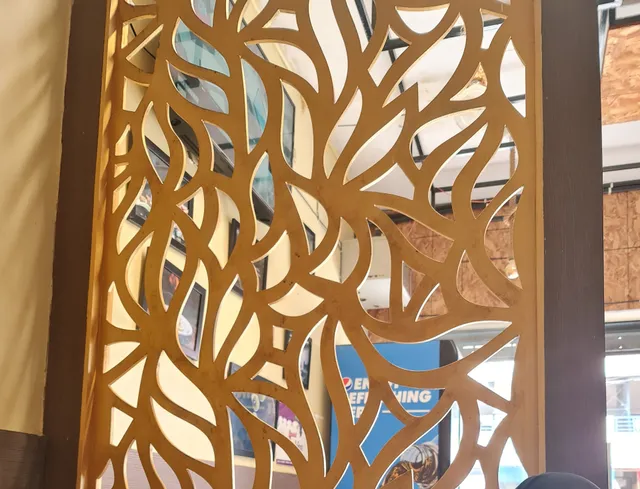 Brookfield Bar And Restaurant