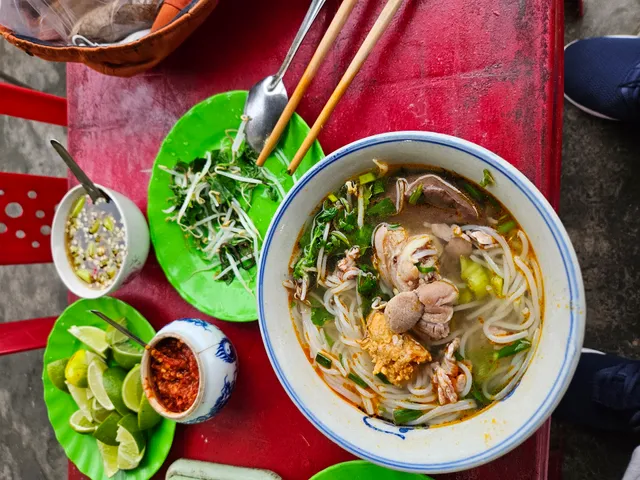 Bún Bò Huế Chị Thủy