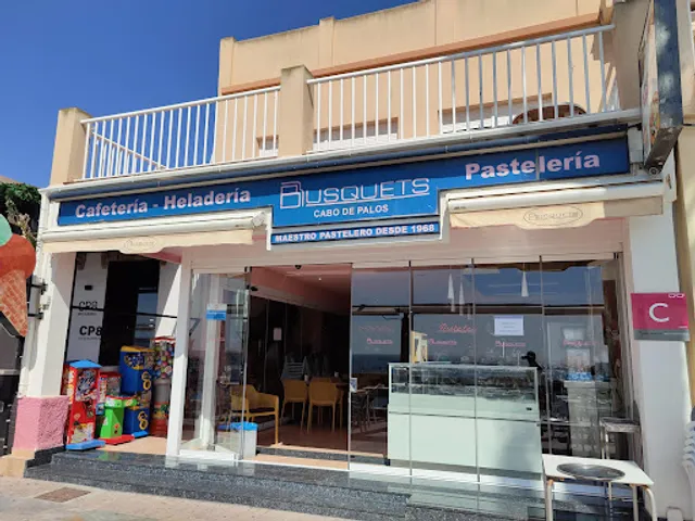 Busquets Cafetería-Heladería