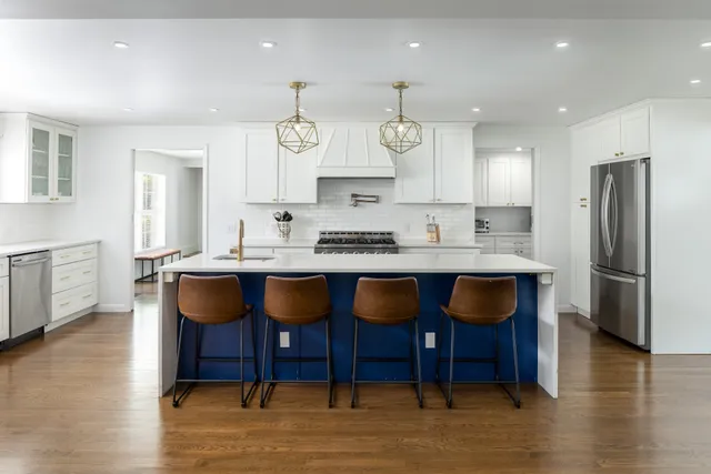 Narragansett Properties