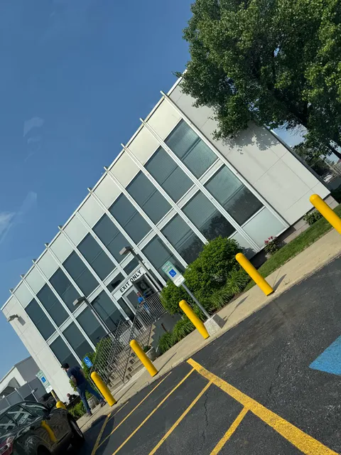 Secretary of State Drivers Service Facility