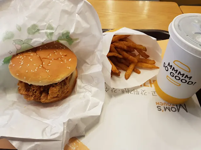 Mom’s Touch - Pyeongtaek Godeok Branch