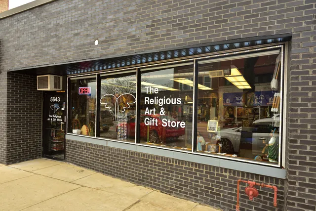 The Religious Art & Gift Store/Tienda De Articulos Religiosos