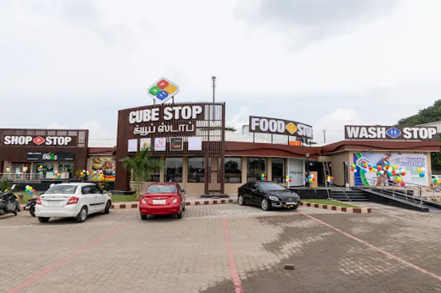 Cube Stop Highway Rest Area