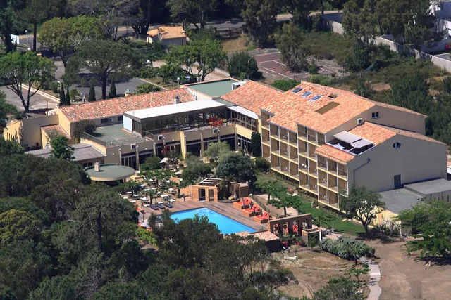 Isola Hôtel et Résidence