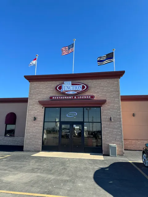 The Junction Restaurant and Lounge